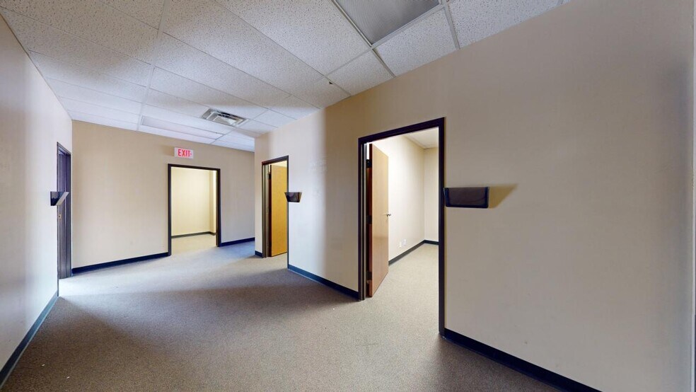 More Photos Of 8240 E 111th St, Bixby Light Distribution For Lease