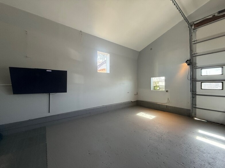 More Photos Of 4210 Cook St, Denver Warehouse For Lease