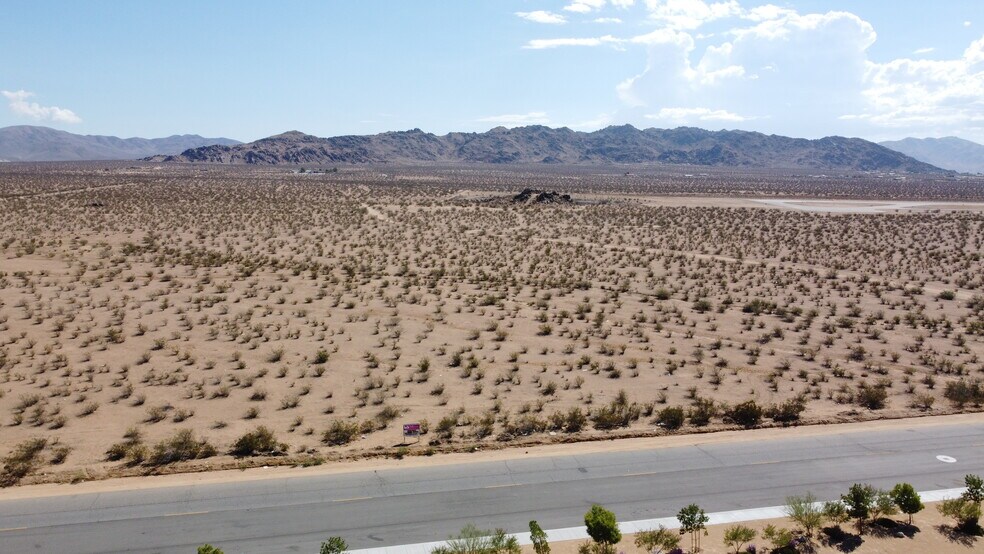 More Photos Of 0 Navajo Rd, Apple Valley Land For Sale