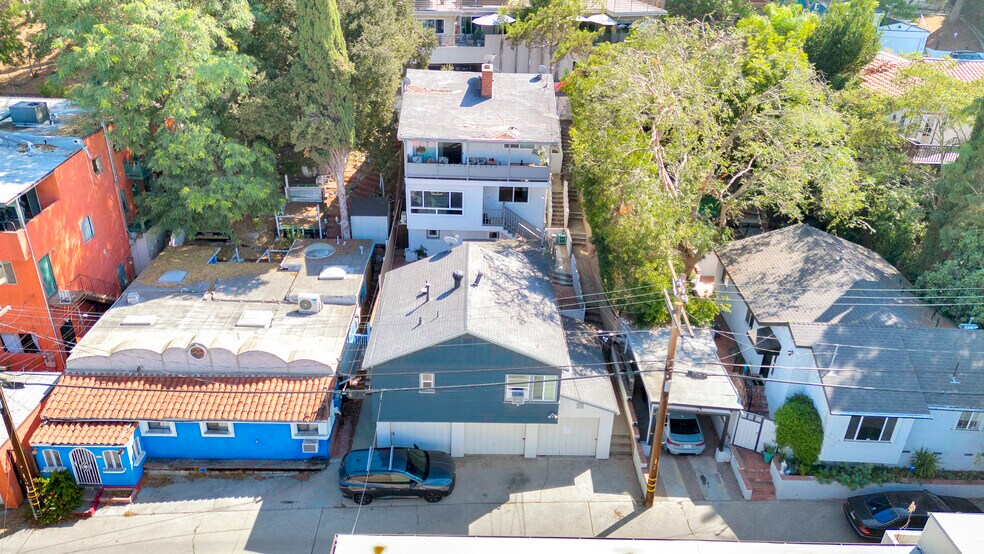 More Photos Of 3662 Fredonia Dr, Los Angeles Apartments For Sale