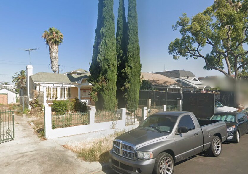 More Photos Of 1159 N Berendo St, Los Angeles Land For Sale
