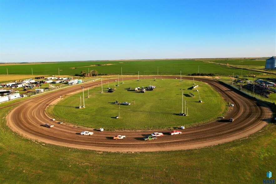 More Photos Of 1300 SE 3rd Ave, Miller Land For Sale