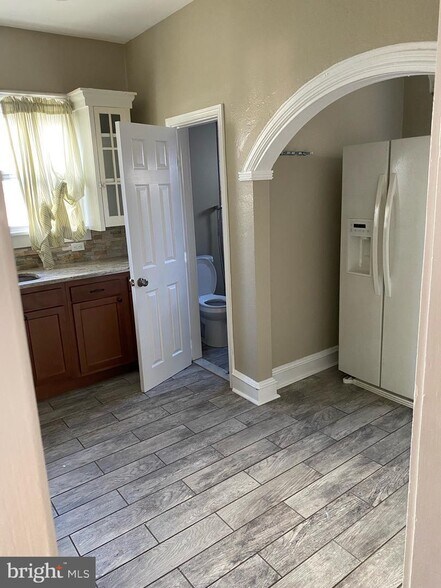 More Photos Of 841 Edge Hill Rd, Glenside Apartments For Sale