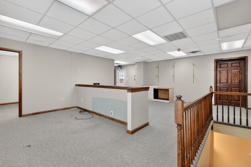 More Photos Of 1 W Main St, Marlton Office For Sale