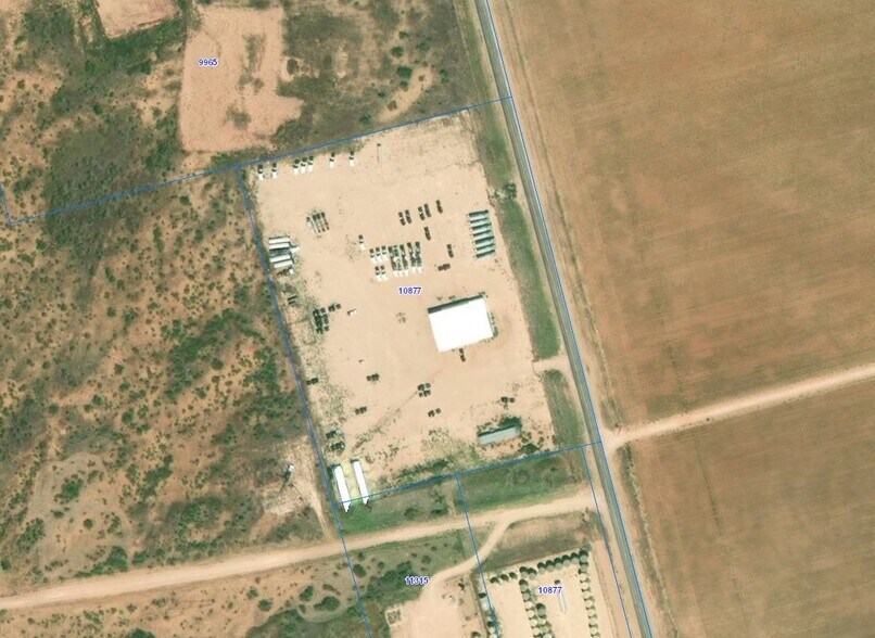 More Photos Of 2619 FM 3033, Stanton Warehouse For Lease