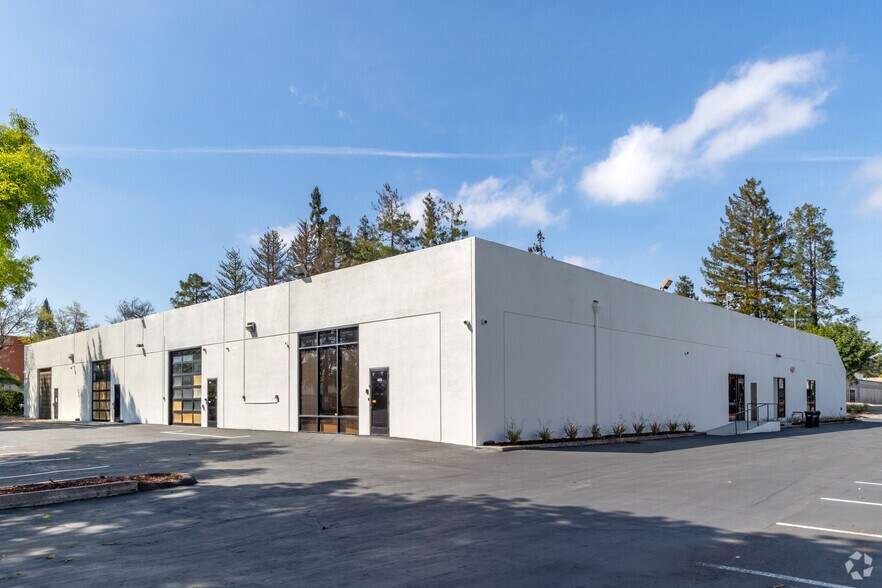 More Photos Of 480-486 Mercury Dr, Sunnyvale Light Manufacturing For Lease