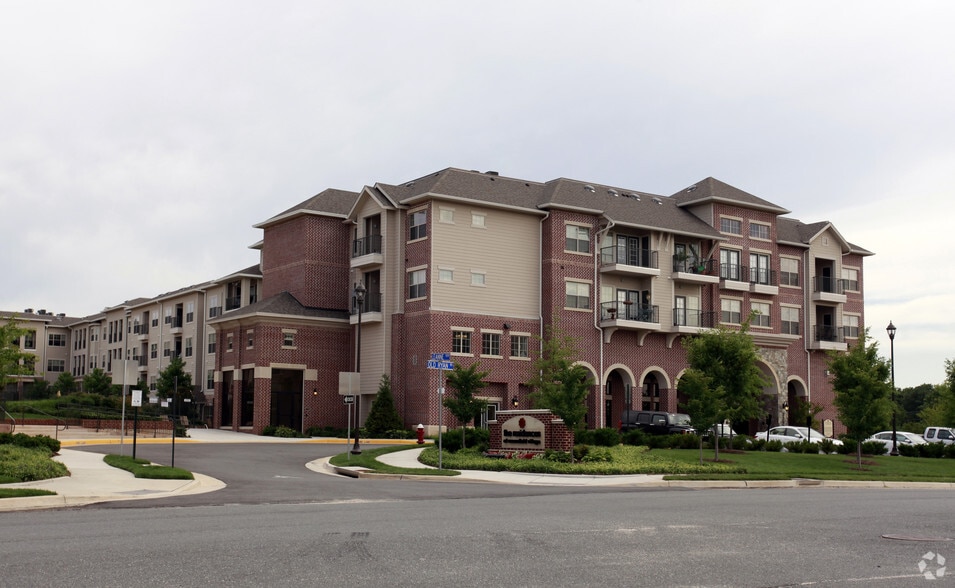 More Photos Of Mooreview Pky @ Loudoun County Pky, Ashburn Unknown For Lease