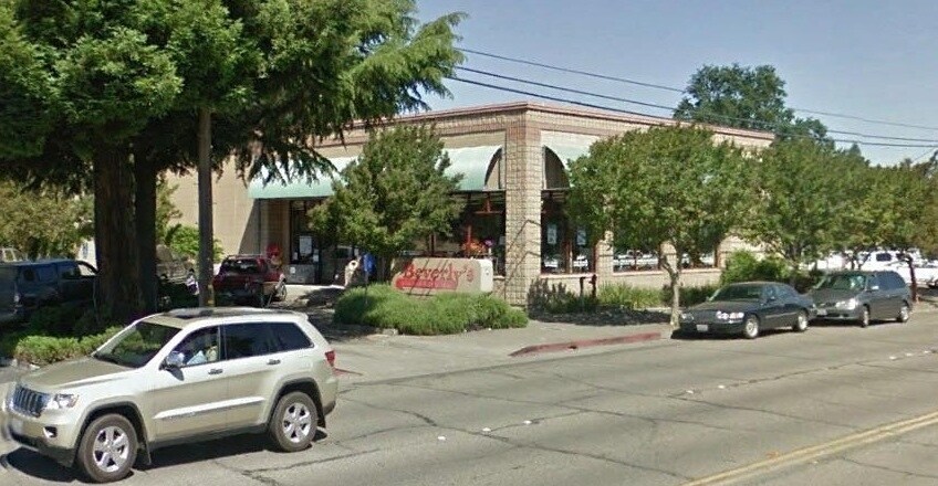 Primary Photo Of 728 S State St, Ukiah Freestanding For Lease