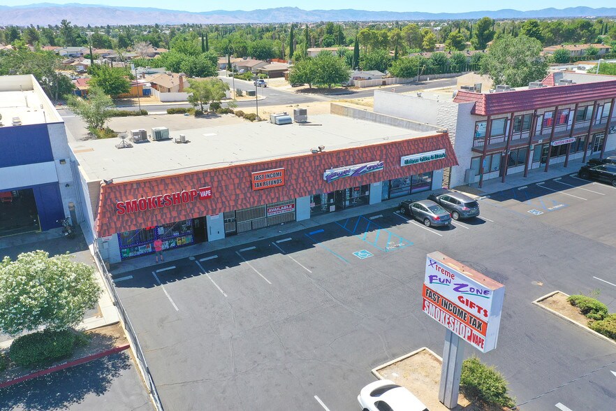 More Photos Of 14433 7th St, Victorville Storefront Retail Office For Sale