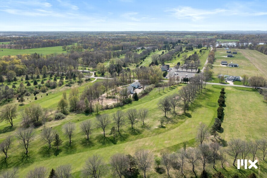 More Photos Of 2535 7th St, Shelbyville Apartments For Sale
