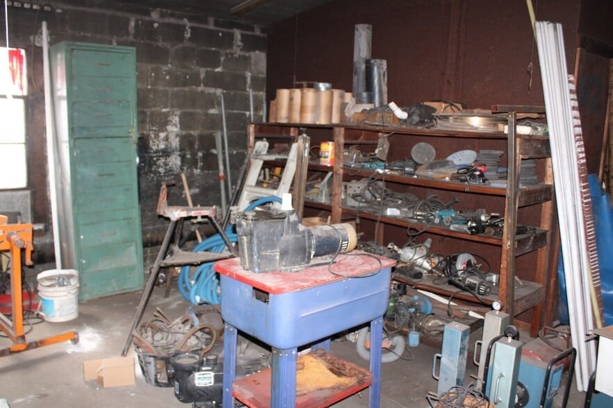 More Photos Of 5 Millers Falls Rd, Turners Falls Warehouse For Sale