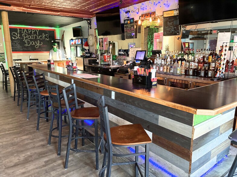 More Photos Of , Sheffield Lake General Retail For Sale