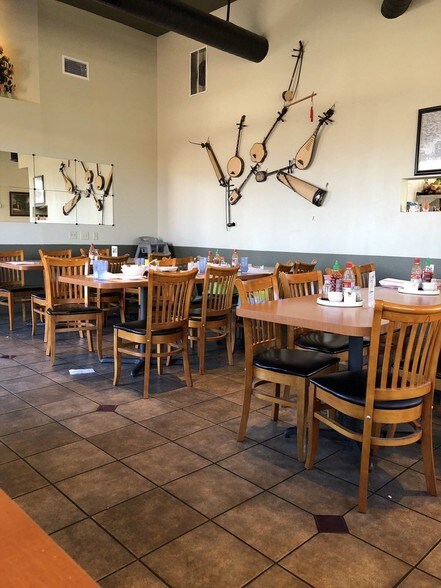 More Photos Of 9080 Laguna Main St, Elk Grove Restaurant For Lease