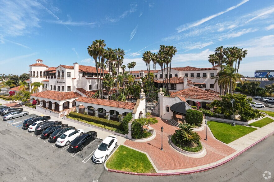 More Photos Of 1901 Newport Blvd, Costa Mesa Medical For Lease