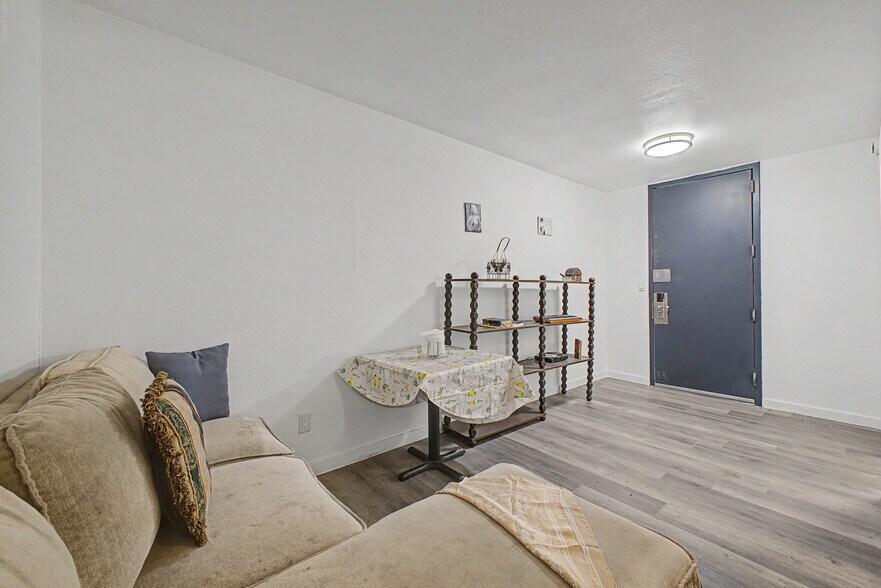 More Photos Of 1025 E Benson Hwy, Tucson Apartments For Sale
