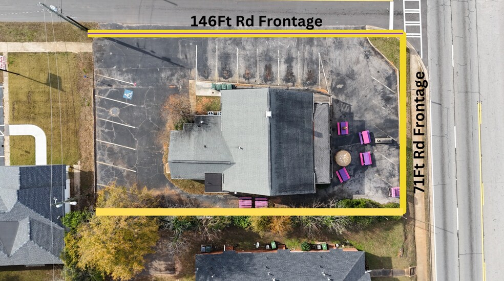 More Photos Of 732 W Taylor St, Griffin General Retail For Sale