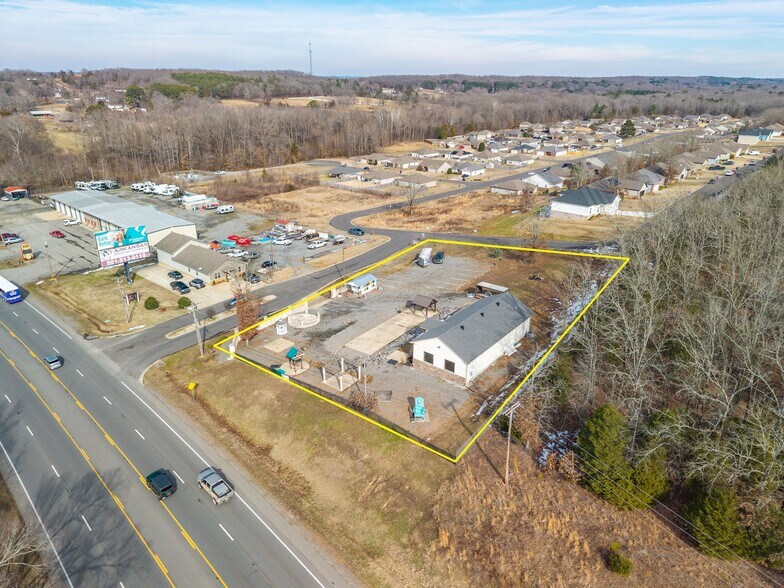 More Photos Of 1915 Walkers Trl, Conway General Retail For Sale