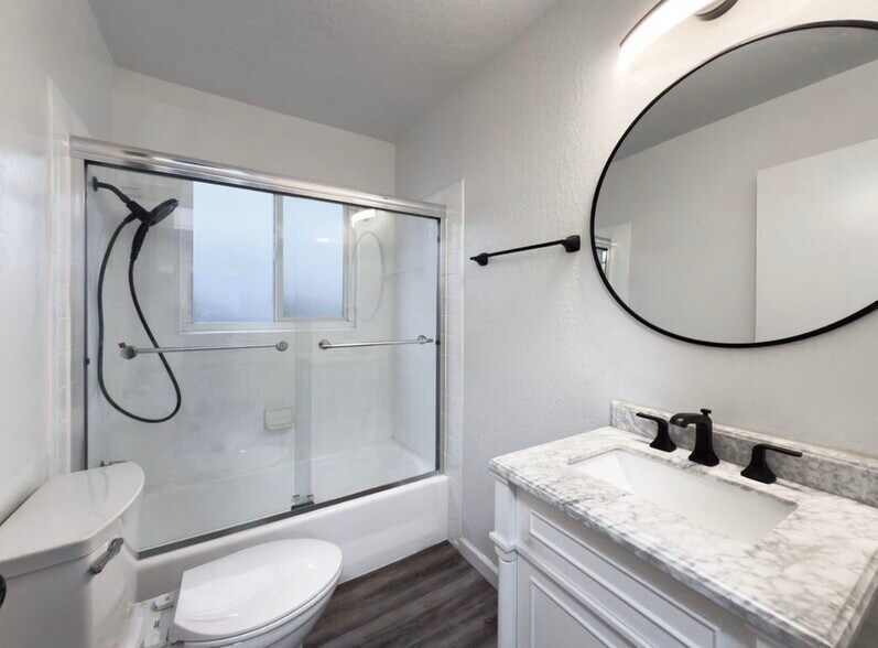 More Photos Of 228 S Shoreline Blvd, Mountain View Apartments For Sale