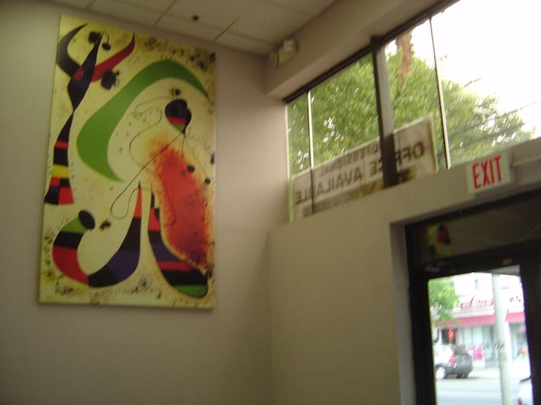 More Photos Of 31 Merrick Ave, Merrick Medical For Lease