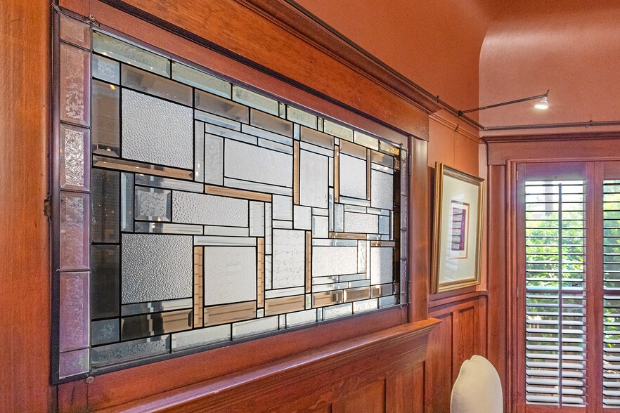 More Photos Of 2220 Capitol Ave, Sacramento Apartments For Sale