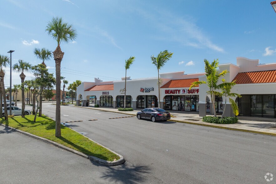 More Photos Of 5335 N Military Trl, West Palm Beach Unknown For Lease