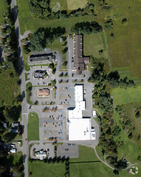 More Photos Of 5-19 Commons Dr, Cooperstown General Retail For Lease