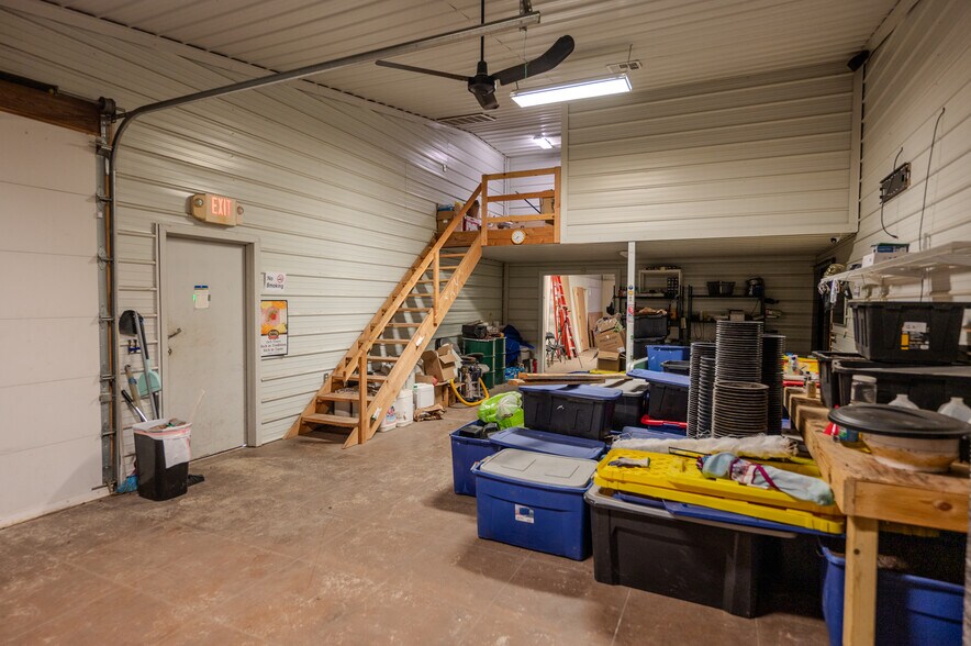 More Photos Of 15188 Highway 82, Tahlequah Storefront Retail Office For Sale