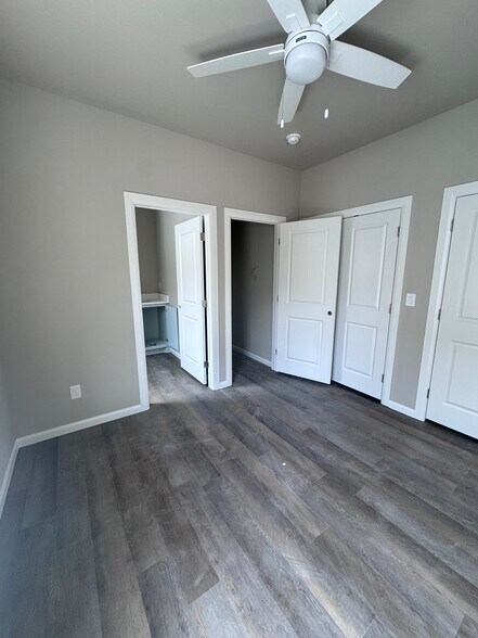 More Photos Of 718 N Weenonah Ave, Claremore Apartments For Sale