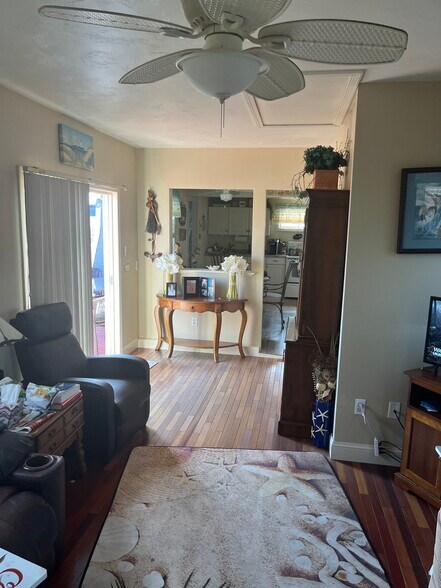 More Photos Of 451 Main St, Dennis Port Restaurant For Sale