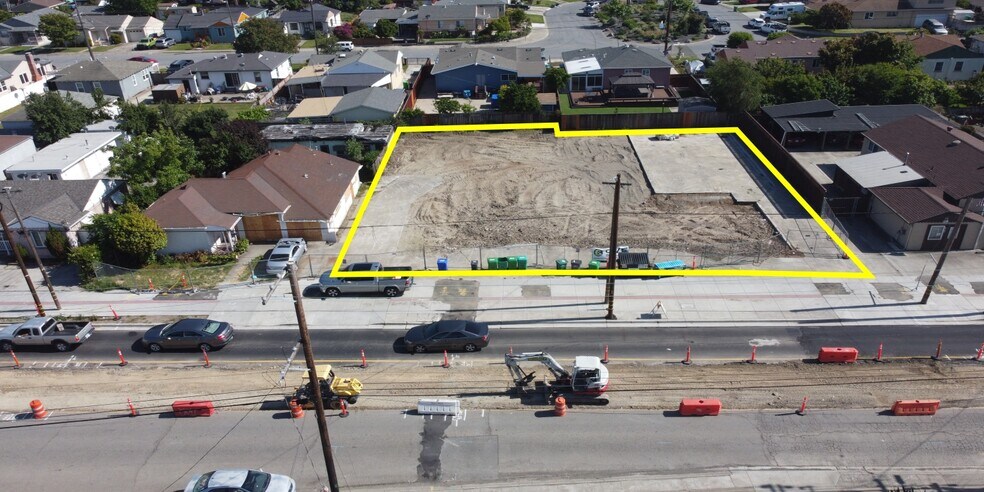 More Photos Of 867 E Lewelling Blvd, Ashland Land For Sale