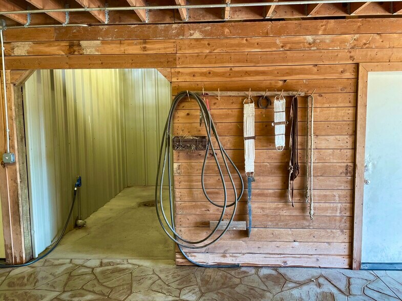 More Photos Of 8524 Youth Ranch Rd, Mulberry Lodge Meeting Hall For Sale