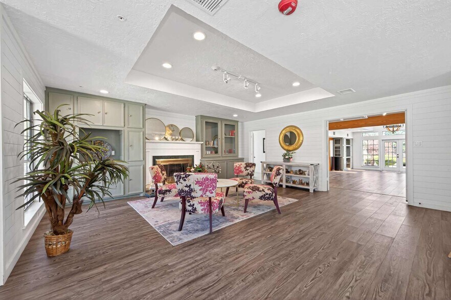 More Photos Of 12244 Serenity Rose Dr, Conroe Lodge Meeting Hall For Sale