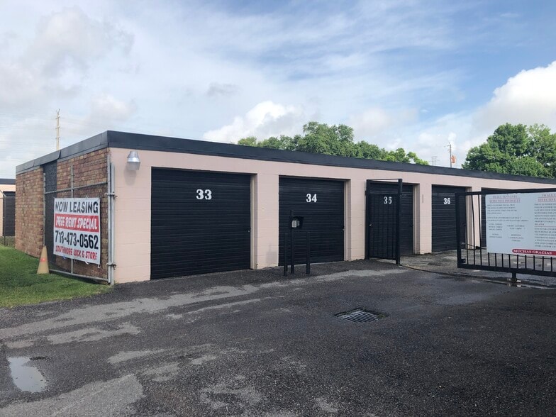 More Photos Of 1112 W Southmore Ave, Pasadena Specialty For Sale