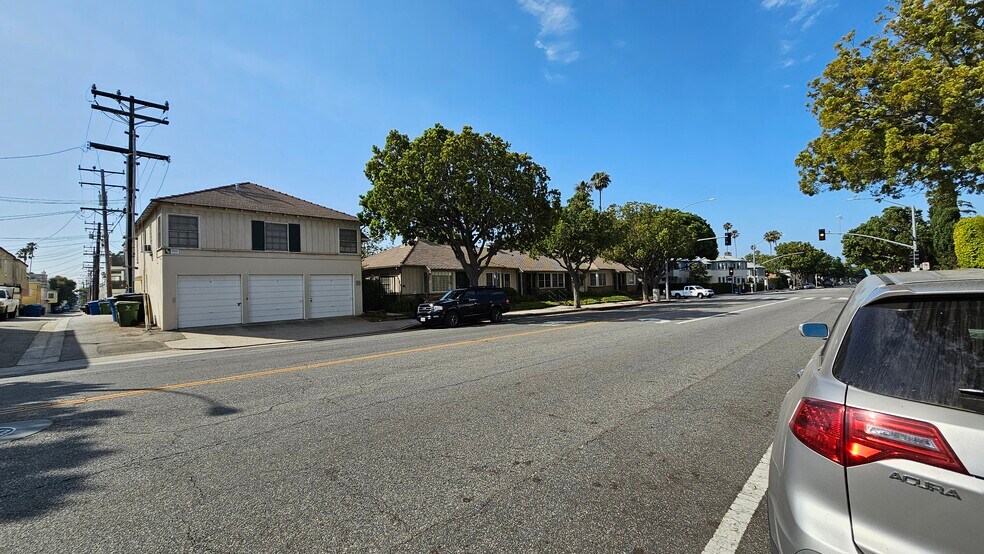 More Photos Of 2002-2012 Montana Ave, Santa Monica Apartments For Sale