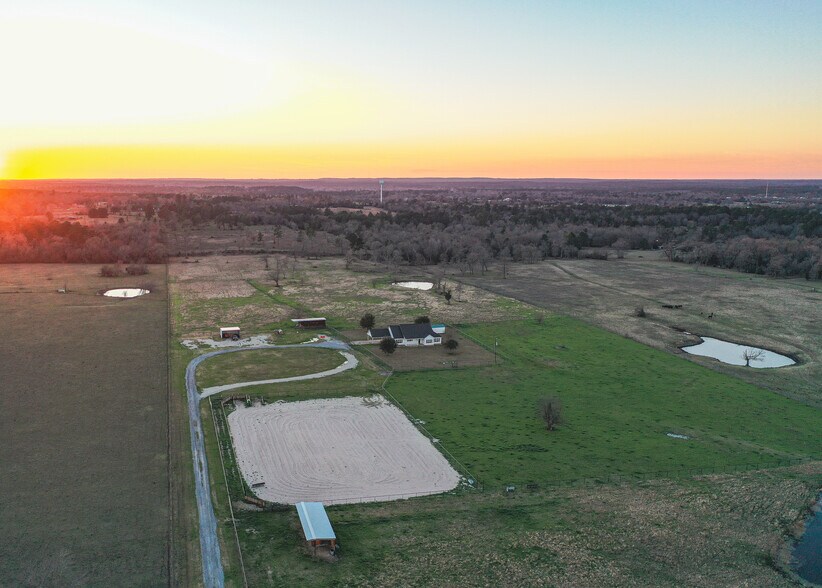 More Photos Of 573 FM 980 Rd, Huntsville Land For Sale