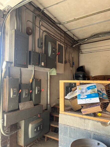 More Photos Of 210 S Centre St, Pottsville Loft Creative Space For Sale