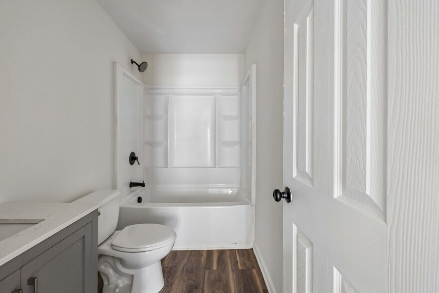 More Photos Of 183 Campbell St, Jackson Apartments For Sale