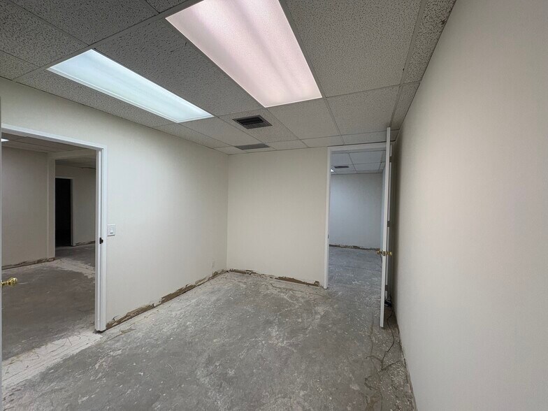 More Photos Of 17871 Santiago Blvd, Orange Medical For Lease