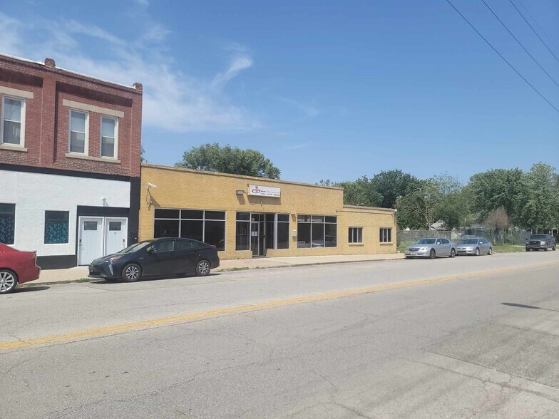 Primary Photo Of 812 Osage Ave, Kansas City Storefront For Lease