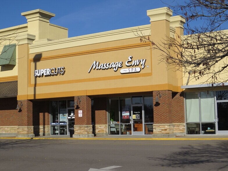 More Photos Of 8008-8038 Hwy 100, Nashville Unknown For Lease