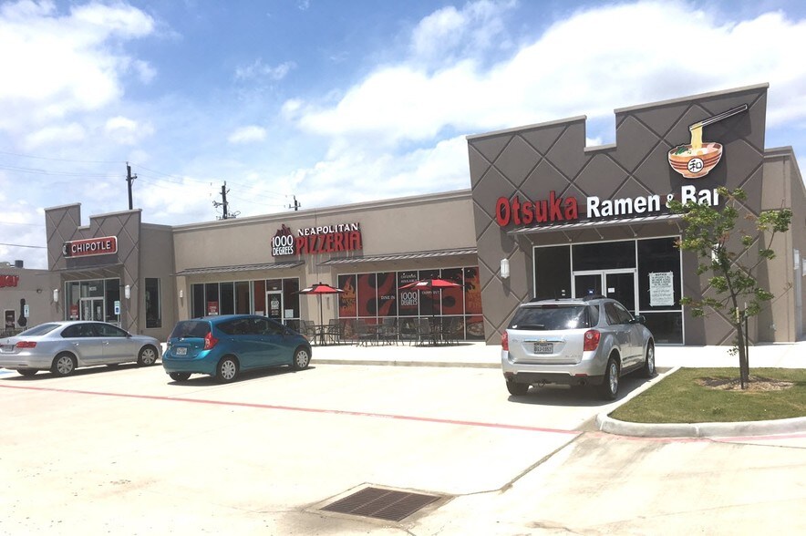 More Photos Of 8035 Spencer Hwy, Deer Park General Retail For Sale