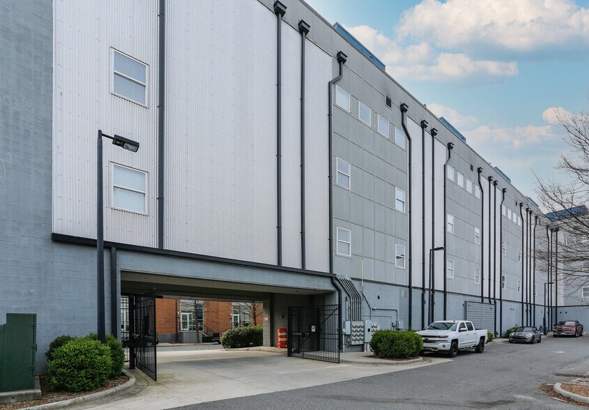 More Photos Of 926 Westmere Ave, Charlotte Loft Creative Space For Sale