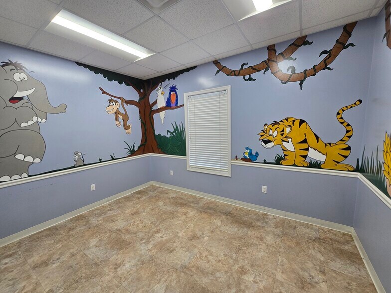 More Photos Of 1208 Pemberton Dr, Salisbury Healthcare For Sale
