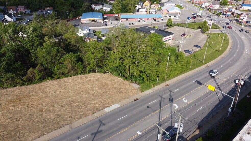 More Photos Of 2225-2235 Sunset Blvd, Steubenville Land For Sale