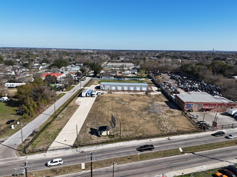 Primary Photo Of 9636 Airline Rd, Houston Industrial For Sale