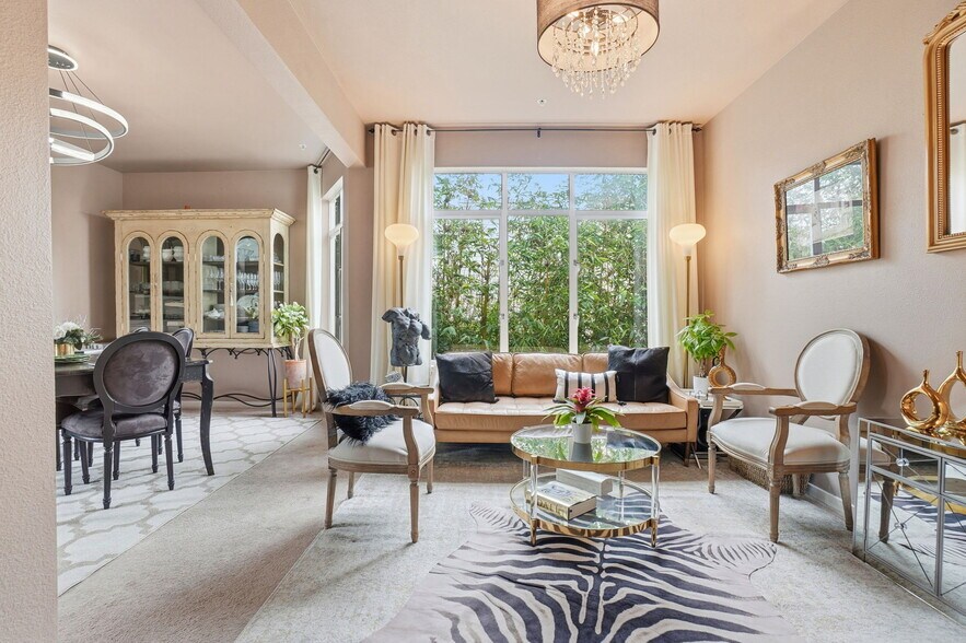 More Photos Of 1400 Jones St, San Francisco Apartments For Sale