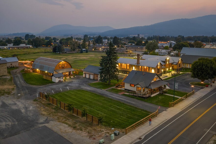 More Photos Of 508 E Main Ave, Chewelah Office For Sale