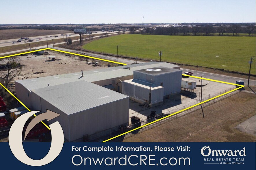 More Photos Of 1037 Industrial Blvd, Hewitt Distribution For Lease