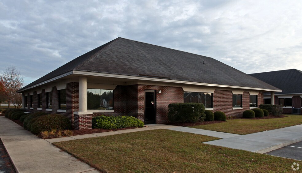 More Photos Of 3001 Stantonsburg Rd, Greenville Medical For Lease