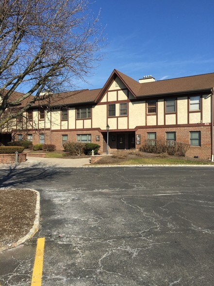Primary Photo Of 195 Fairfield Ave, West Caldwell Medical For Sale